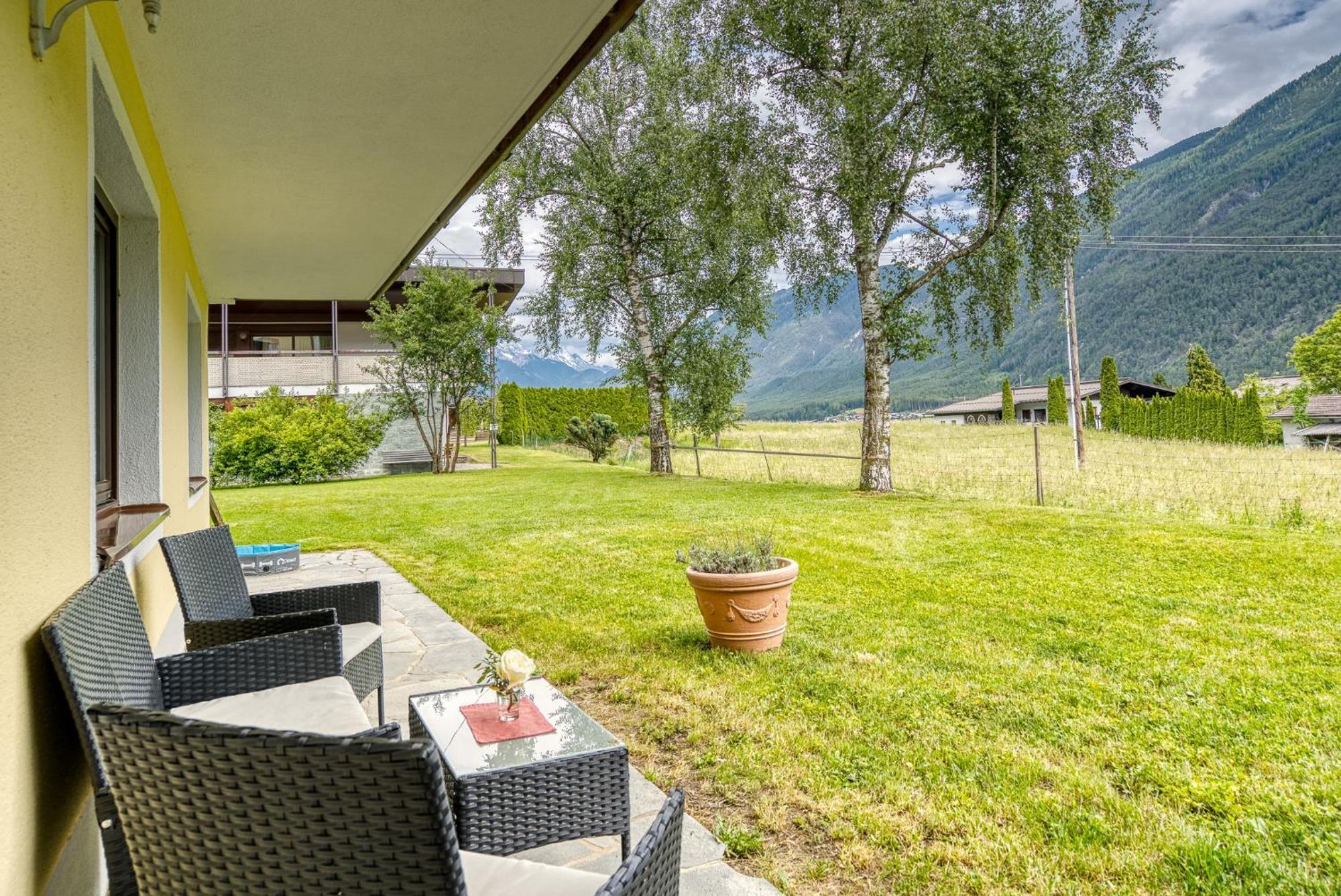 Hotel Zum Lamm Tarrenz Eksteriør bilde