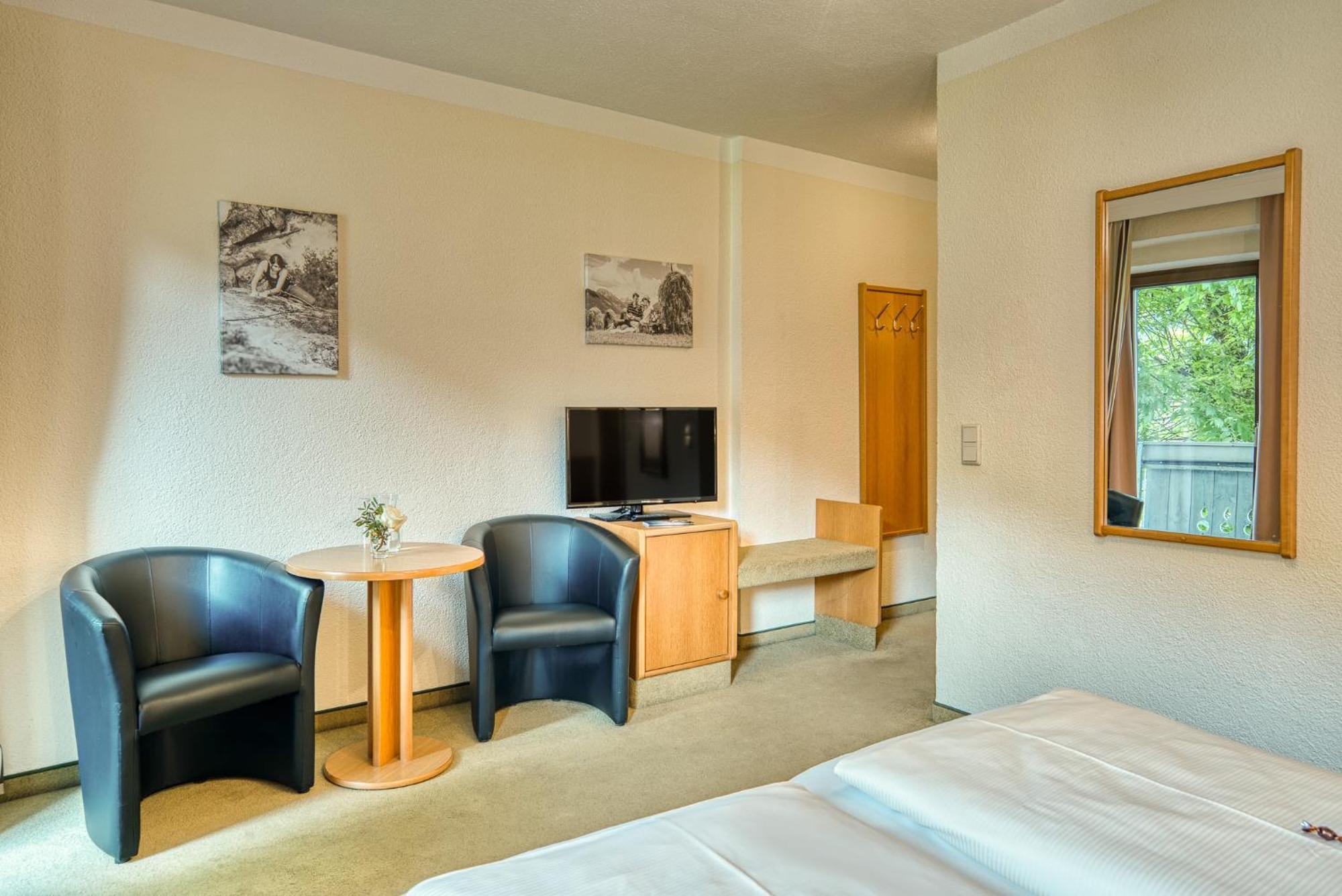 Hotel Zum Lamm Tarrenz Eksteriør bilde