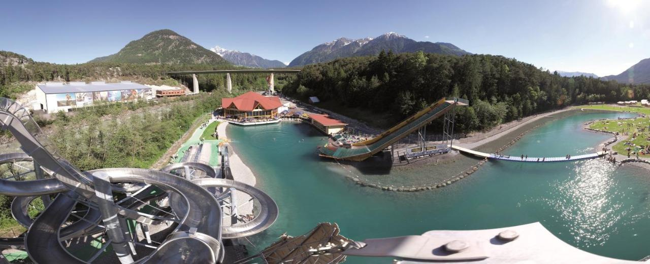Hotel Zum Lamm Tarrenz Eksteriør bilde
